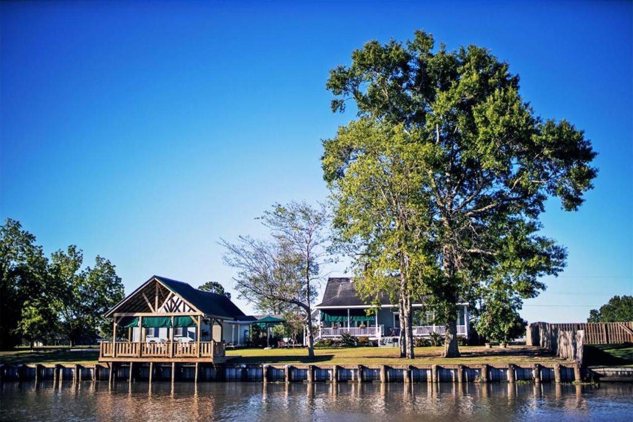 A Chateau On The Bayou Bed & Breakfast Raceland ภายนอก รูปภาพ