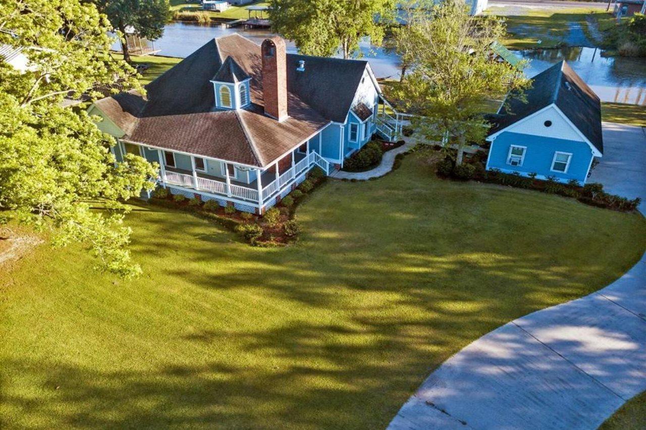 A Chateau On The Bayou Bed & Breakfast Raceland ภายนอก รูปภาพ