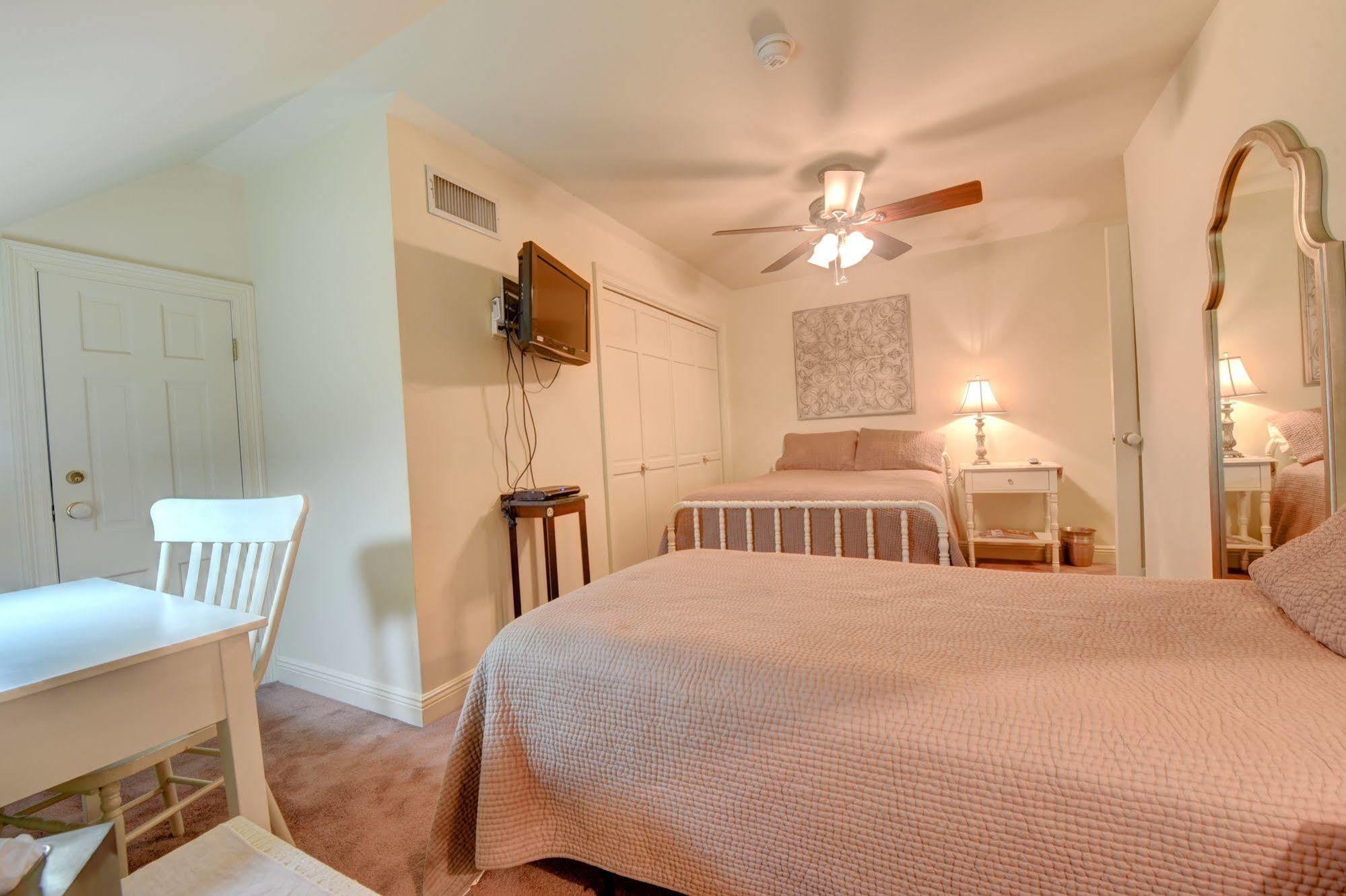 A Chateau On The Bayou Bed & Breakfast Raceland ภายนอก รูปภาพ